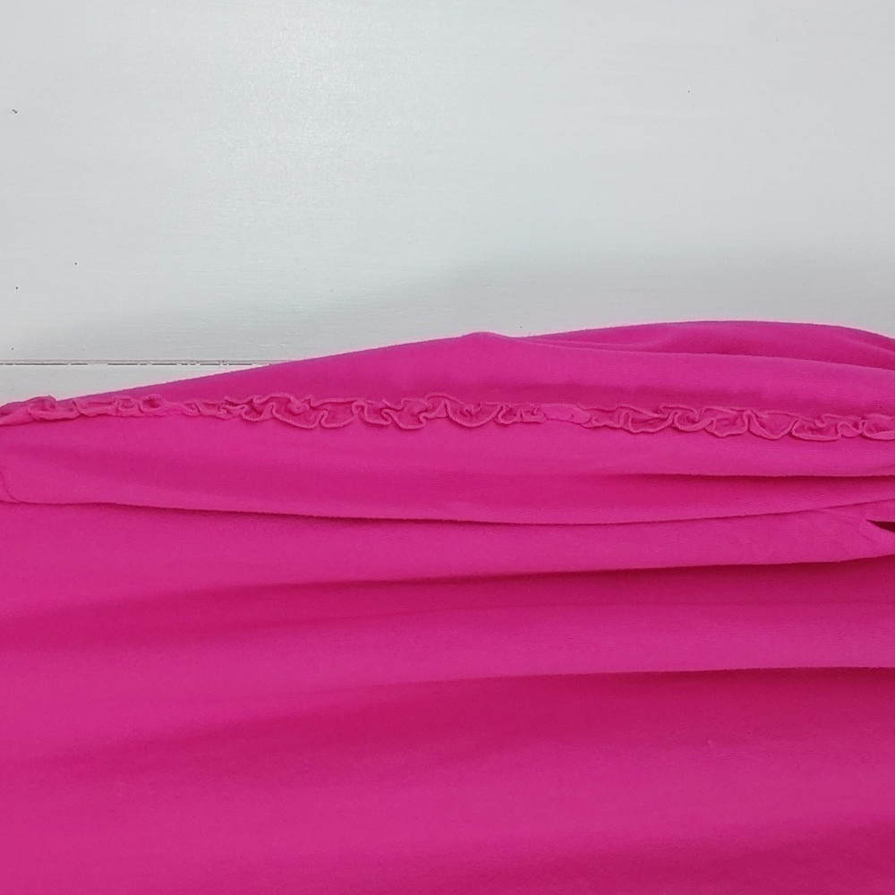 Crown & Ivy| Womens Bright Pink Super Soft Sweater W/Raised Ruffles Sleeves Sz.L - Picture 4 of 9